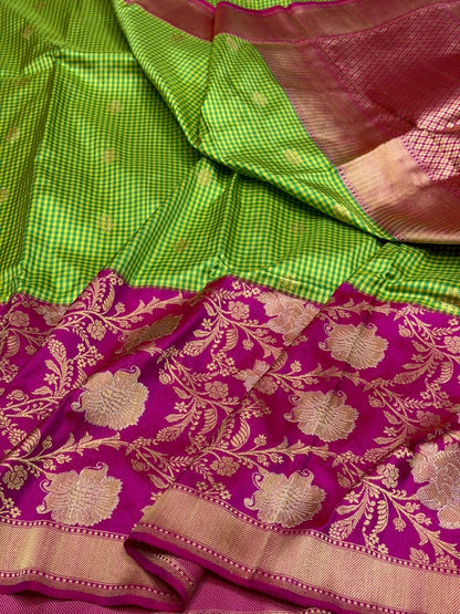 Parrot Green Handwoven Pure Banarasi Ektara Silk Saree – Kadwa Iktara Weave, Rani Pink Skirt Border Pure Mulberry Silk