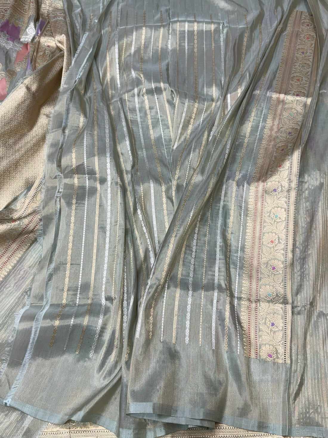 Ash Grey Handwoven Pure Banarasi Rangkaat Silk Saree