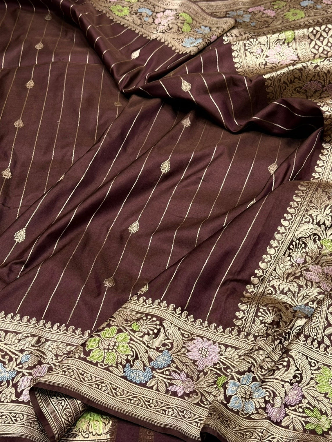 Chocolate Brown Handwoven Pure Banarasi Silk Saree – Katan Silk with Kadwa Weave &amp; Skirt Pattern Design