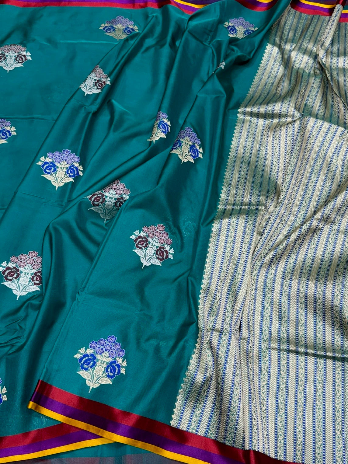 Teal Green Handwoven Pure Banarasi Ektara Silk Saree