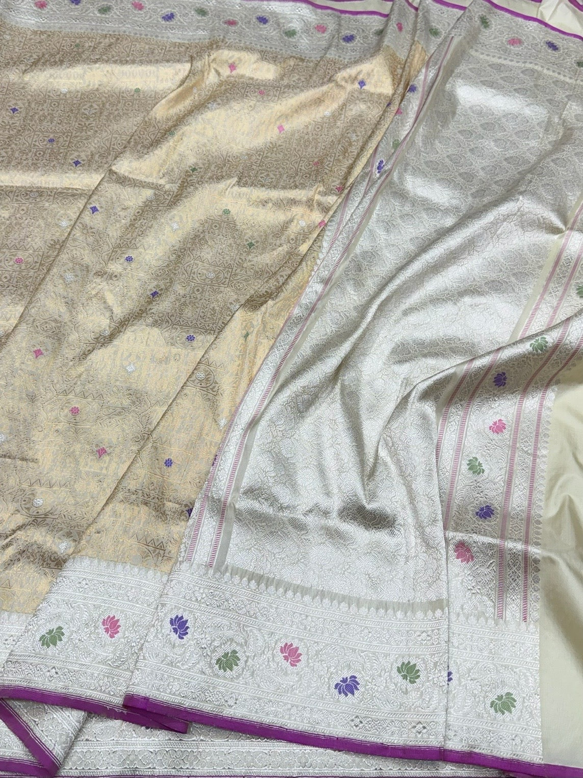 Cream Handwoven Pure Banarasi Tissue Silk Saree – Kadwa Weave in 100% Ektara Tissue Silk