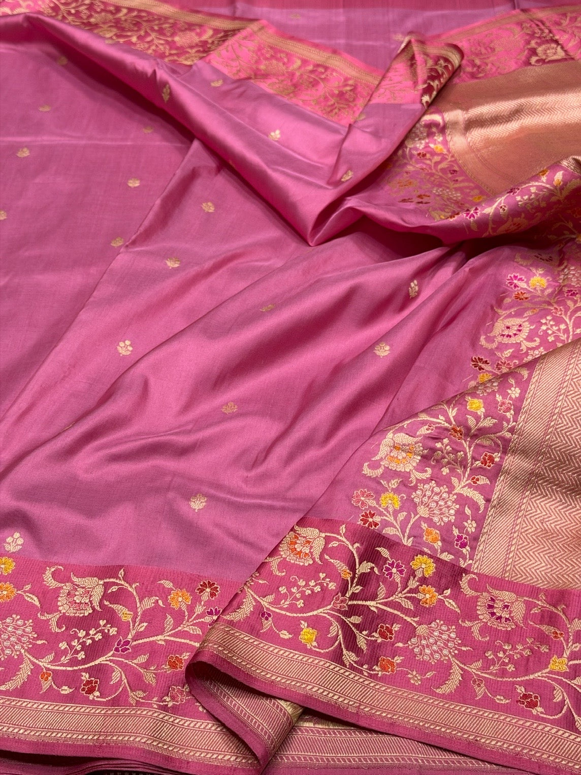 Gajiri Pink Handwoven Pure Banarasi Silk Saree with Kadiyal Border | Kadwa Katan Silk