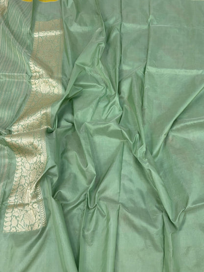 Pista Green Handwoven Pure Banarasi Rangkaat Silk Saree