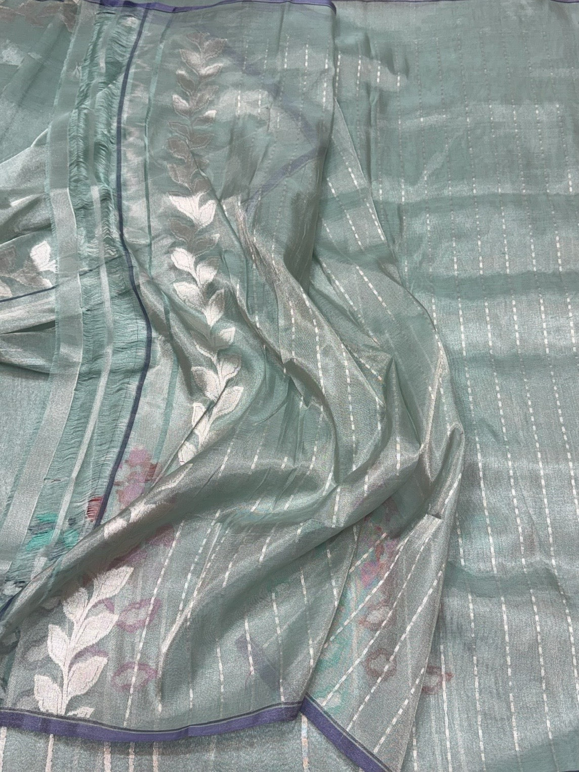 Soft Sea Green Handwoven Pure Banarasi Tissue Saree in Kadwa Weave | Pure Katan Tissue Silk