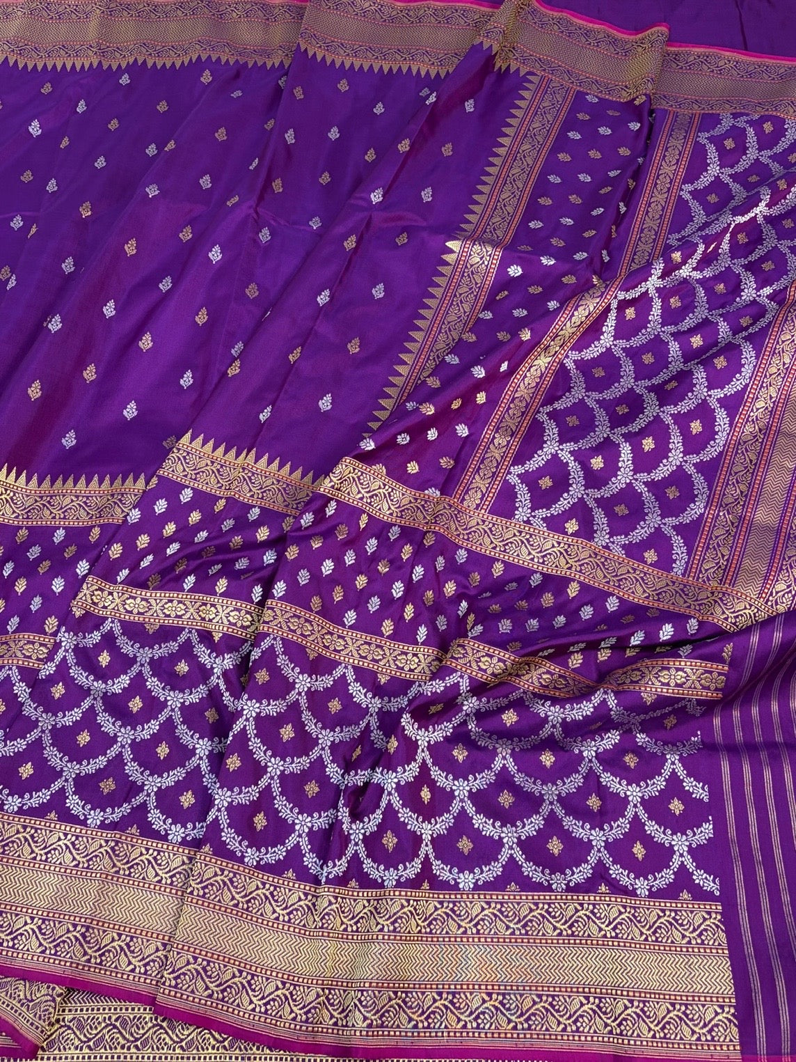 Purple Handwoven Pure Banarasi Ektara Silk Saree