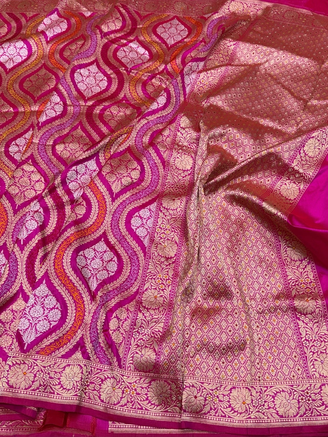 Rani Pink Handwoven Pure Banarasi Silk Saree