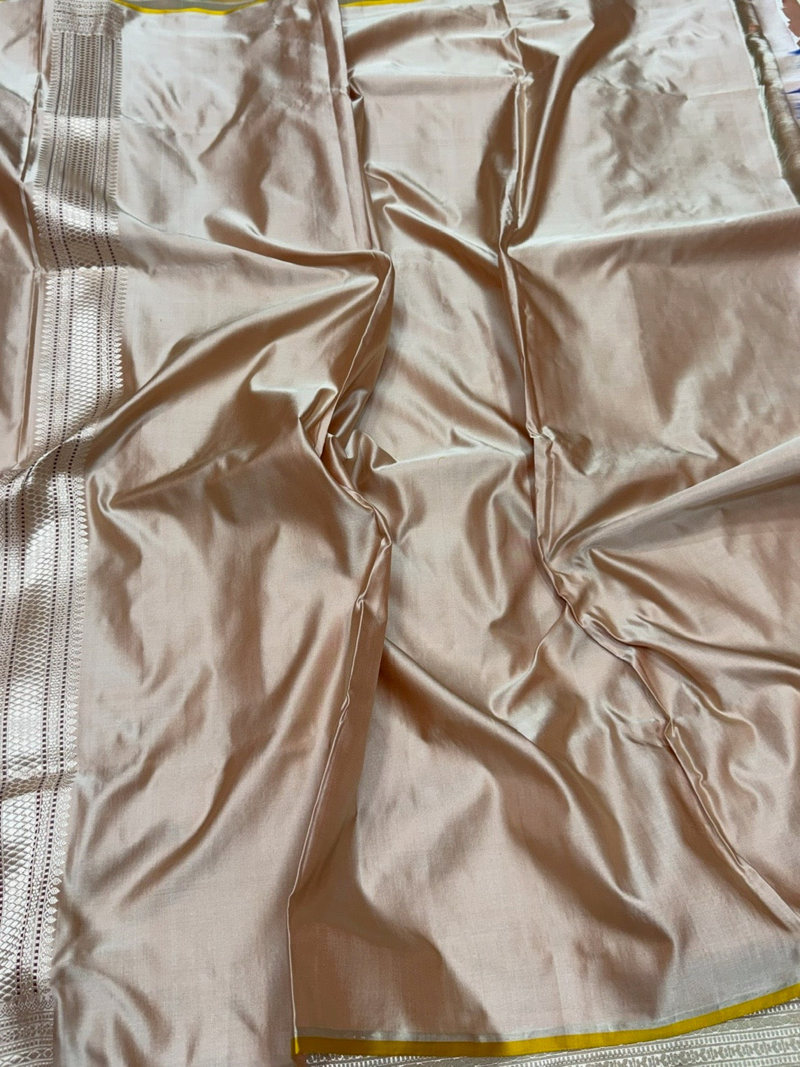 Tussar Handwoven Pure Banarasi Satin Tanchoi Silk Saree