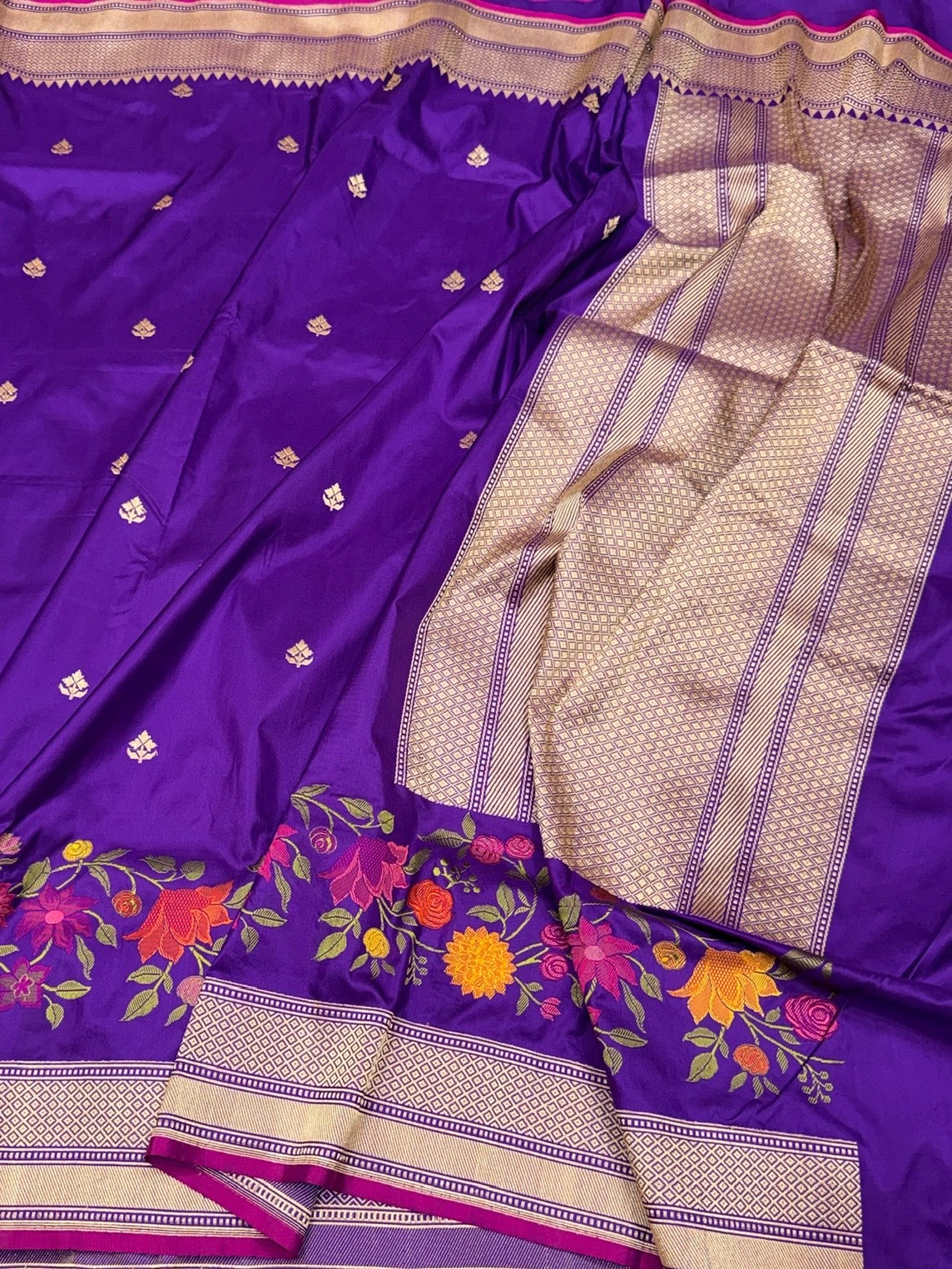 Purple Handwoven Pure Banarasi Silk Saree