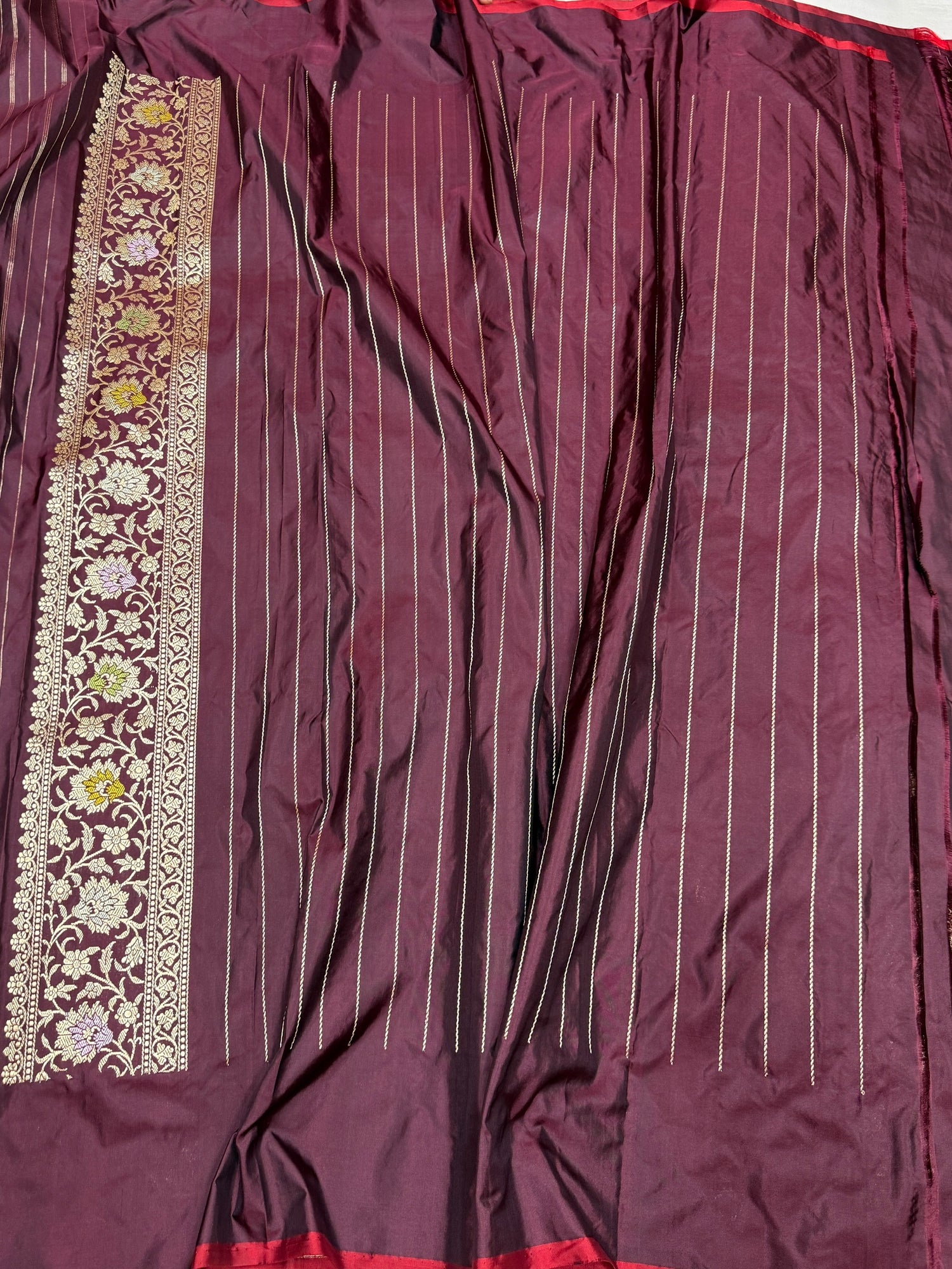 Wine Handwoven Pure Banarasi Silk Saree in Kadwa Weave