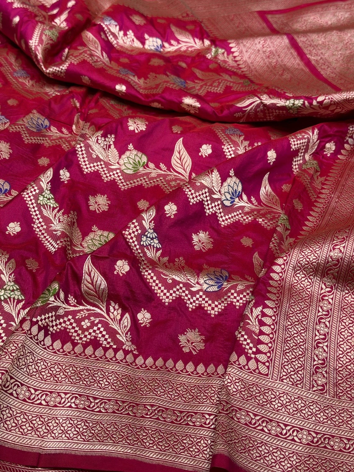 Banarasi Minakari Pure Katan Silk Saree | Pure Silk | Minakari Work | Cutwork Technique | Banarasi Katan Silk Saree