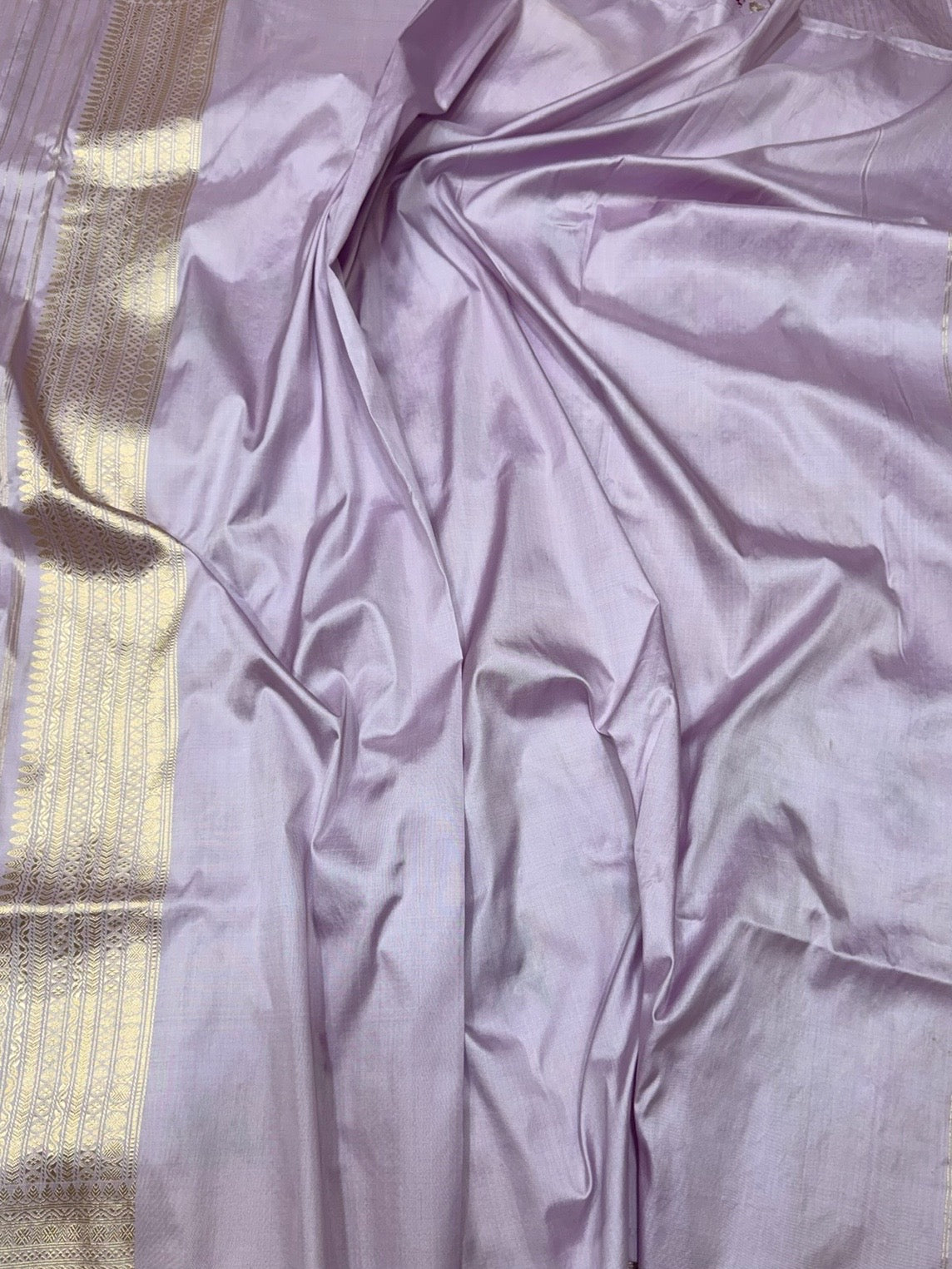 Light Lavender Handwoven Pure Banarasi Silk Saree