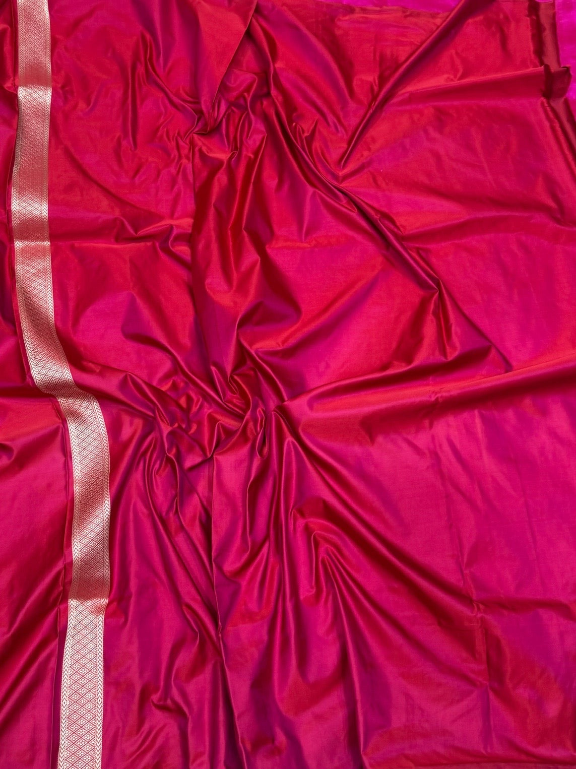 Red Handwoven Banarasi Pure Mashru Satin Silk Saree