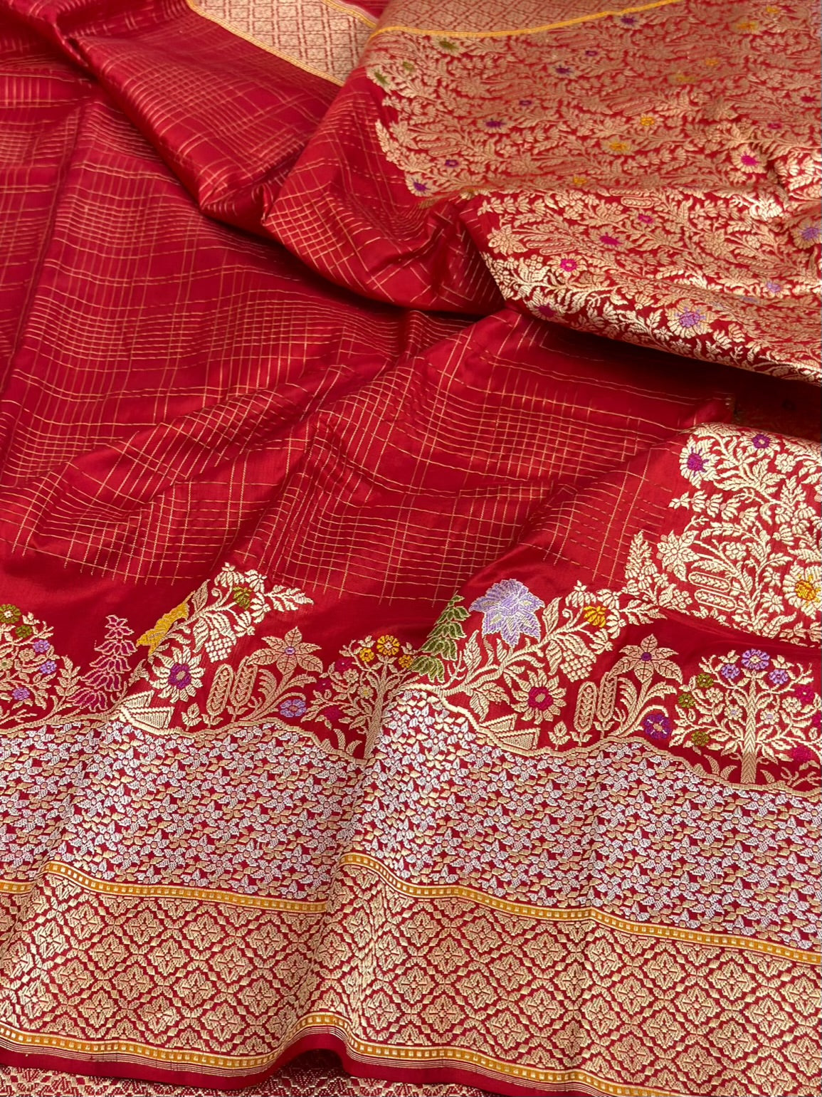 Red Handwoven Banarasi Pure Katan Silk  Saree