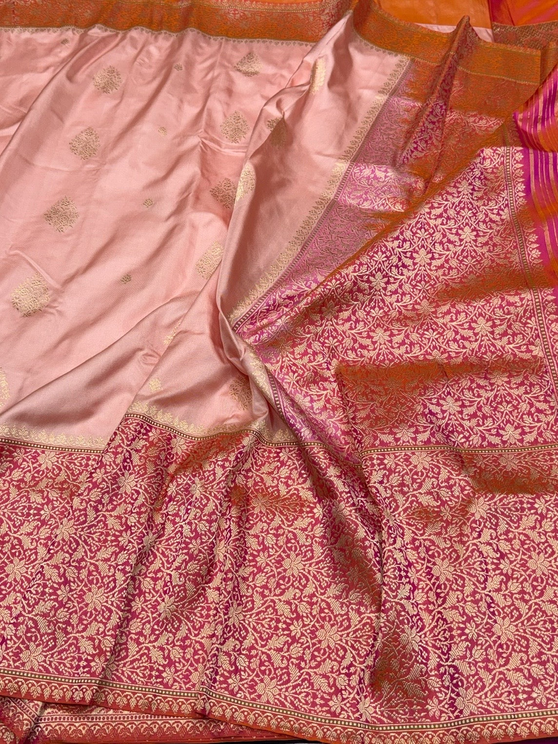 Peach Handwoven Pure Banarasi Ektara Silk Saree – Luxury Kadwa Weave