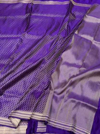 Purple Handwoven Pure Banarasi Satin Tanchoi Silk Saree
