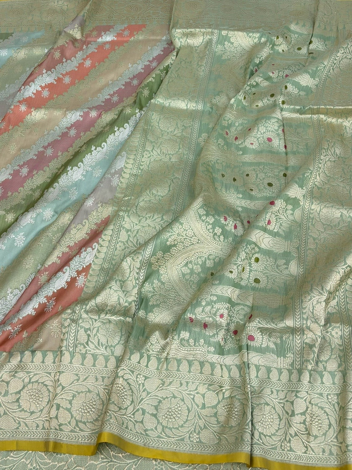 Pista Green Handwoven Pure Banarasi Rangkaat Silk Saree