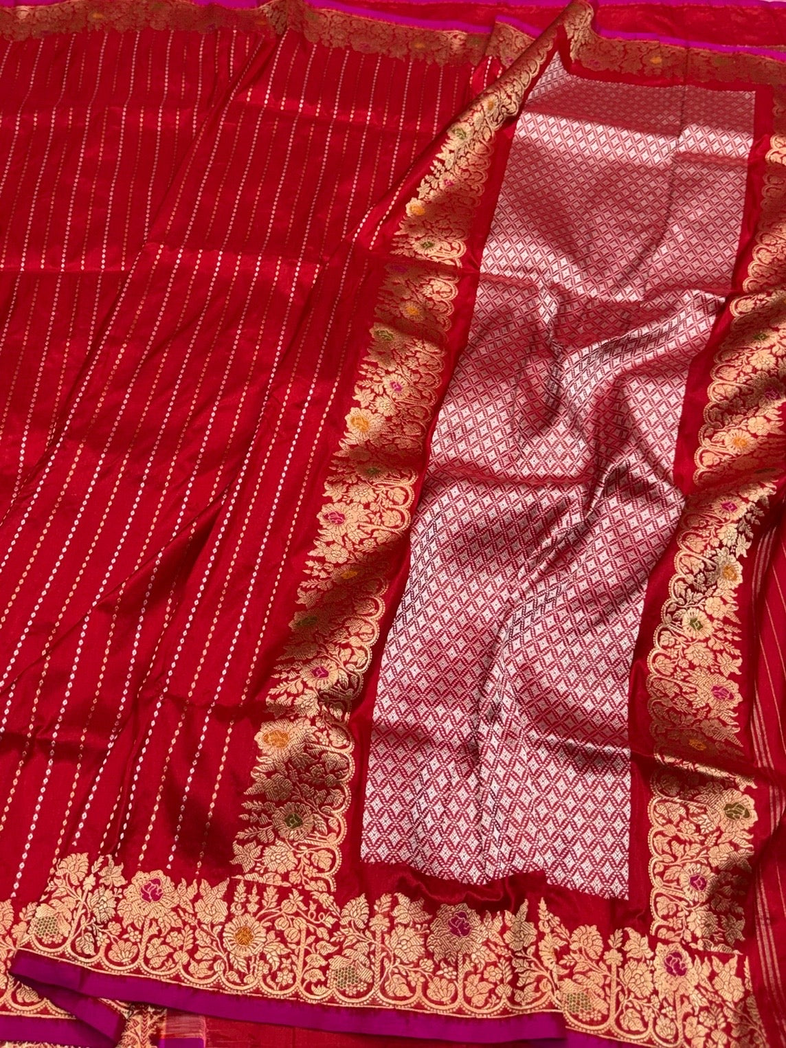 Red Handwoven Pure Banarasi Silk Saree – Kadwa Weave in 100% Katan Mulberry Silk