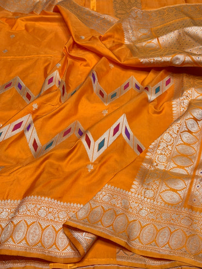 Orange Handwoven Pure Banarasi Silk Saree – Pure Katan Silk | Kadwa Weave | Luxury Banarasi Saree