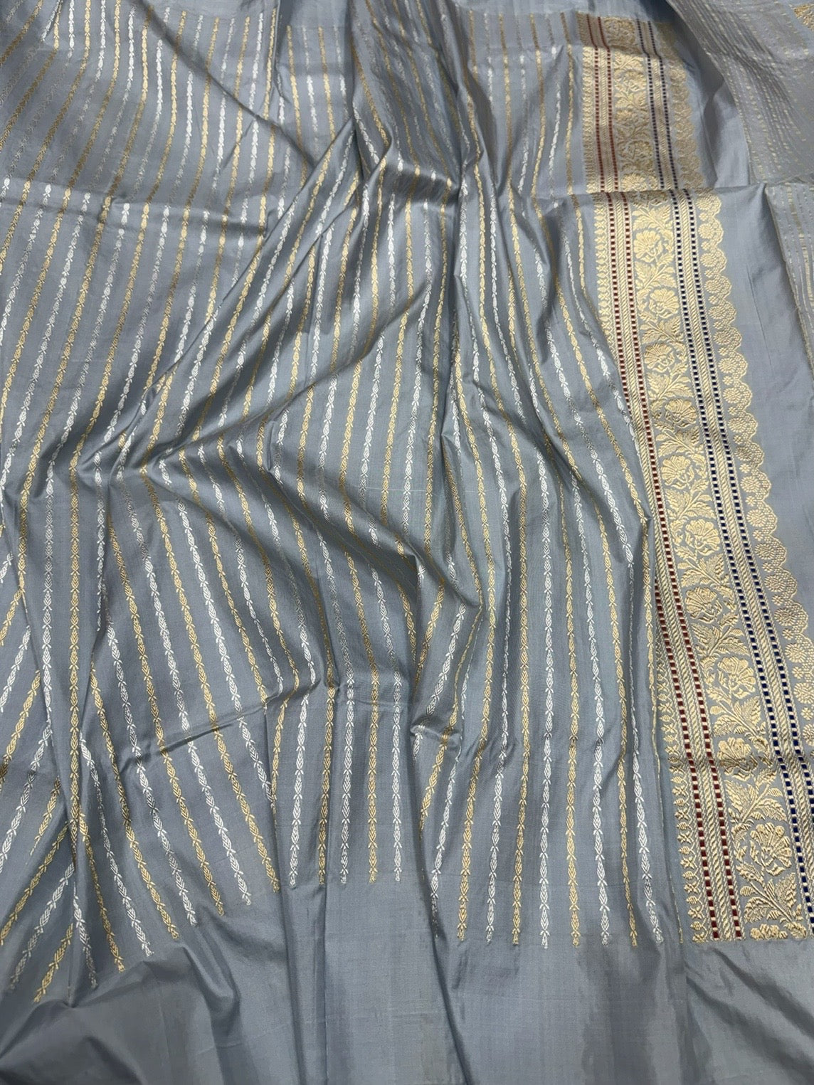 Grey Handwoven Pure Banarasi Rangkaat Saree
