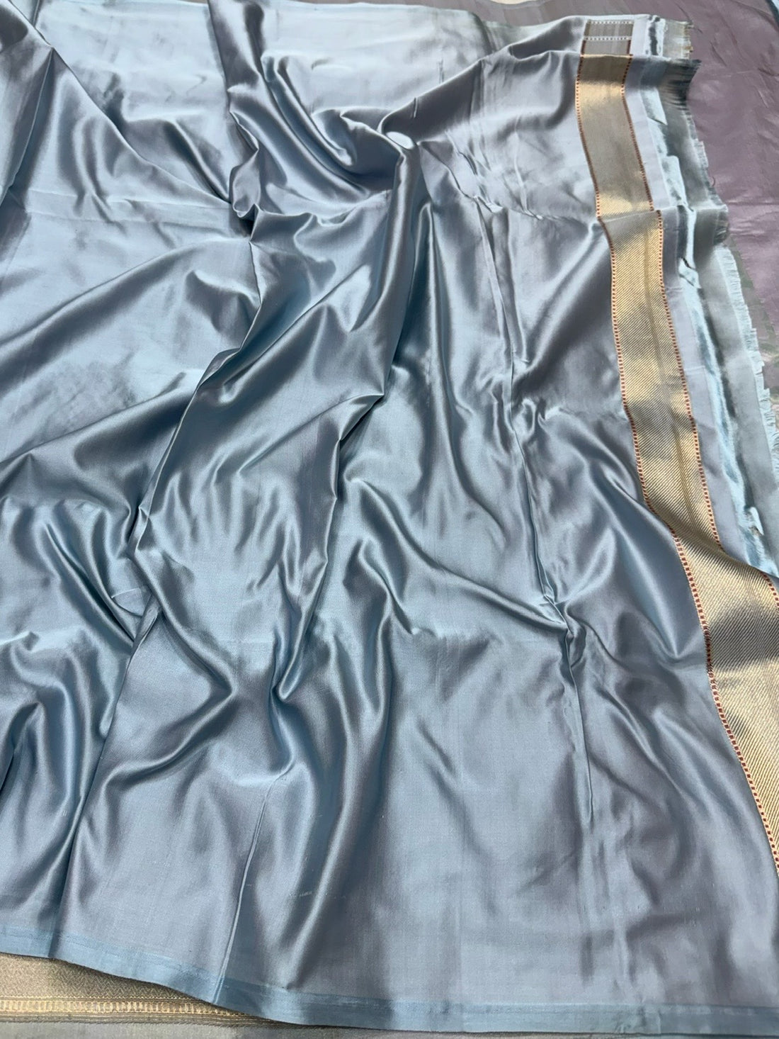 Ash Grey Handwoven Pure Banarasi Satin Tanchoi Silk Saree