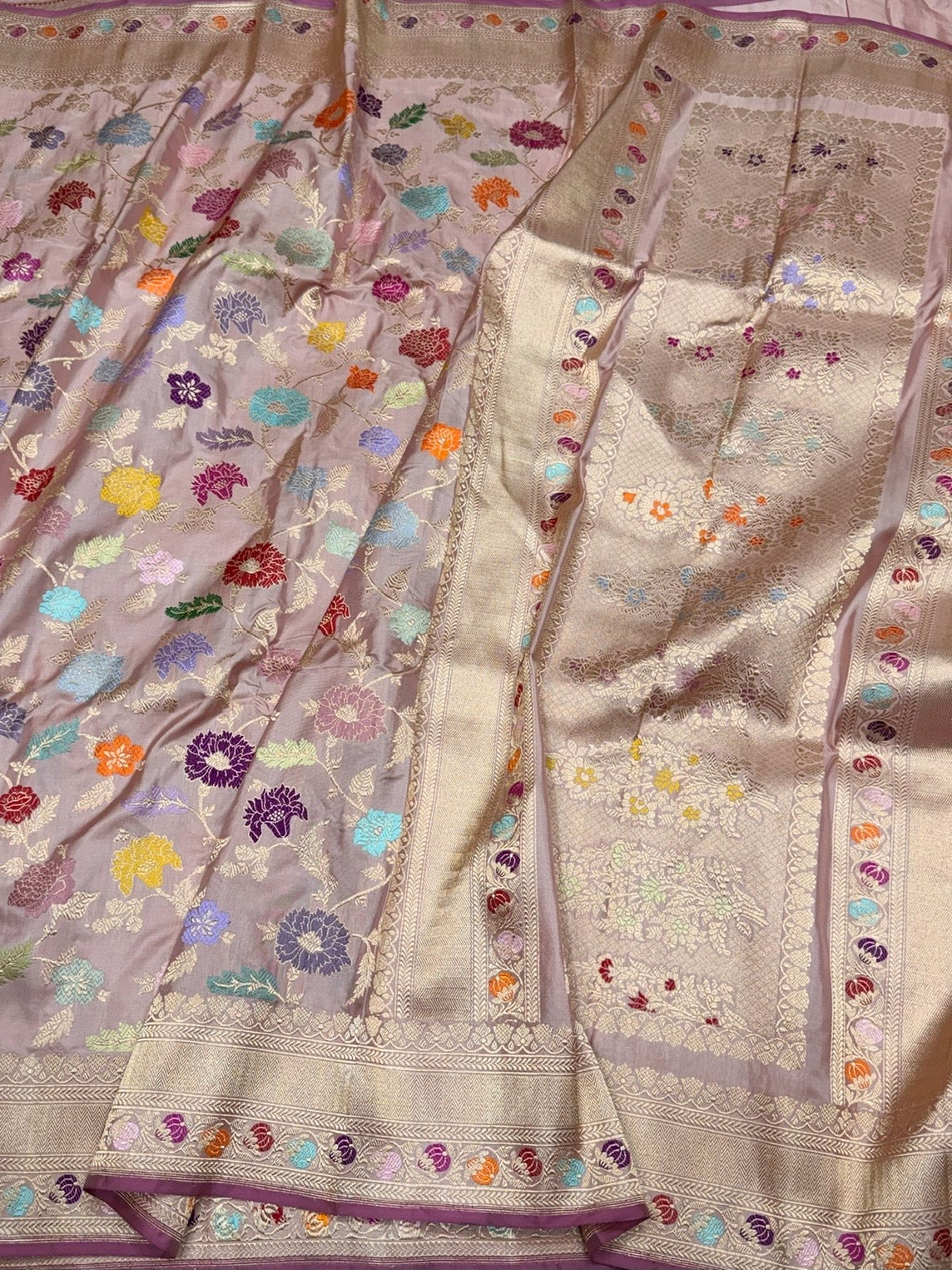 Pastel Peach Handwoven Pure Banarasi Silk Saree – Luxury Kadwa Handloom Wedding &amp; Festive Saree
