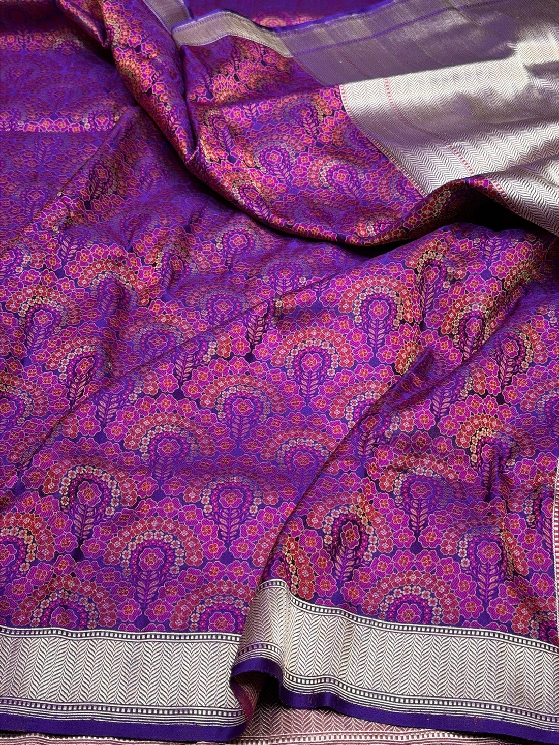 Purple Handwoven Pure Banarasi Satin Tanchoi Silk Saree – 100% Pure Satin Silk, Intricate Kadwa Weave