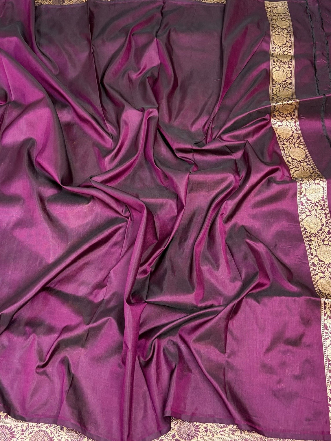 Magenta Rangkaat Banarasi Pure Katan Silk Saree