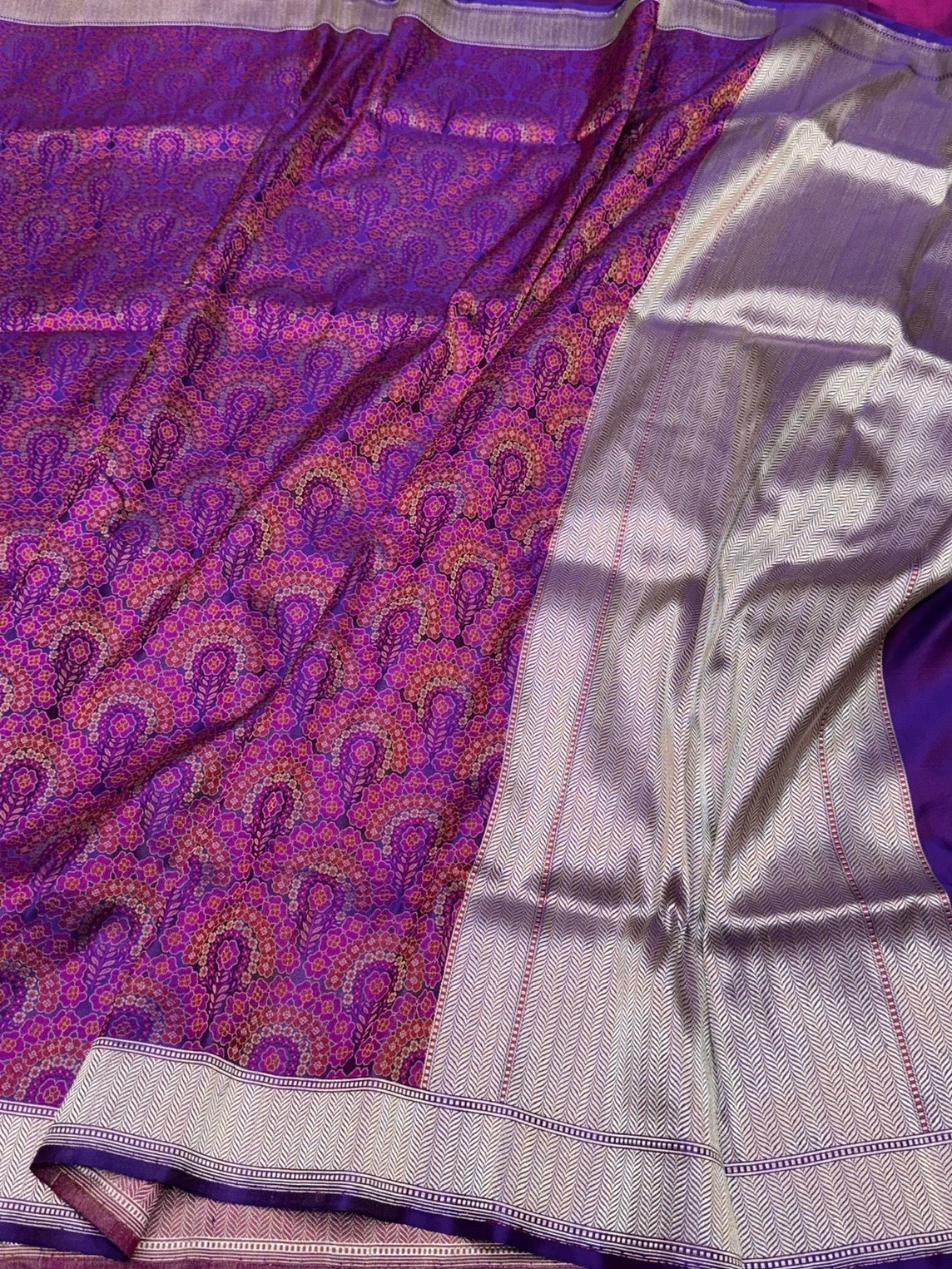 Purple Handwoven Pure Banarasi Satin Tanchoi Silk Saree – 100% Pure Satin Silk, Intricate Kadwa Weave