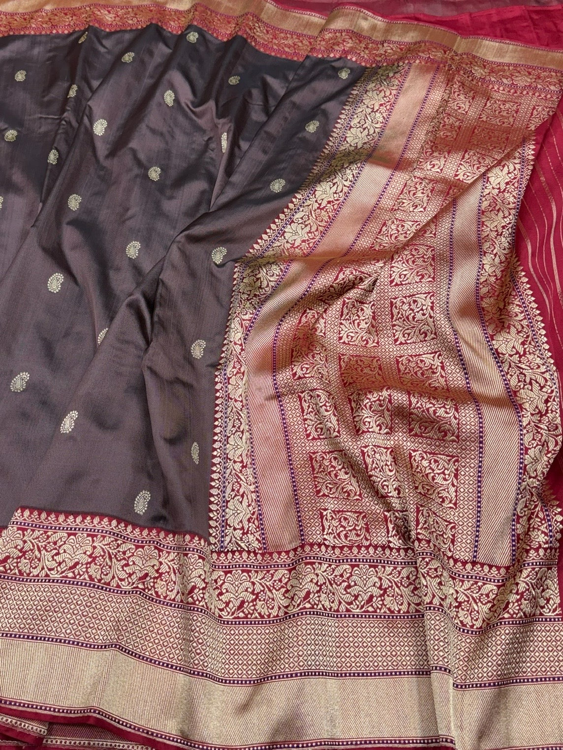 Chocolate Brown Handwoven Pure Banarasi Ektara Silk Saree – Luxury Kadwa Weave