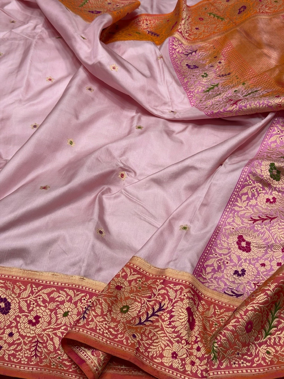 Powder Pink Handwoven Pure Banarasi Ektara Silk Saree – Kadwa Iktara Weave, Pure Mulberry Silk