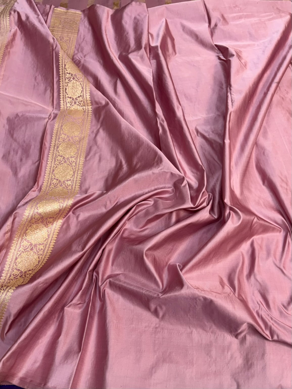 Dusty Pink Handwoven Vintage Banarasi Pure Satin Silk Saree