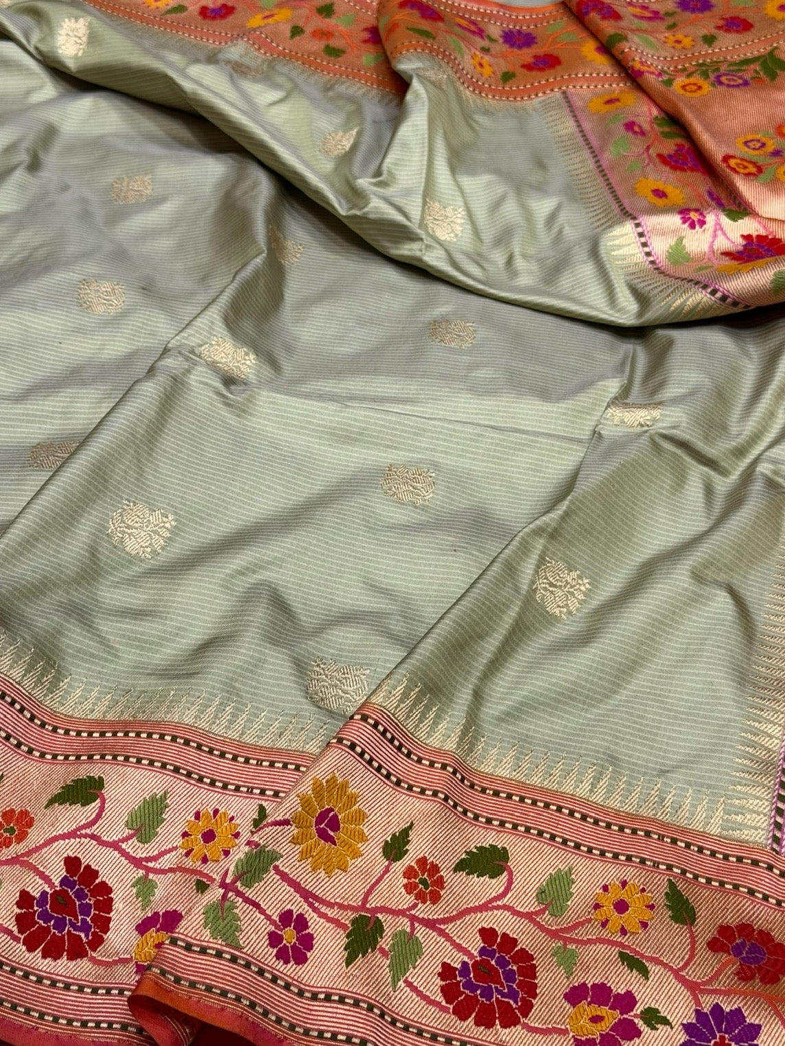 Pista Green Handwoven Pure Banarasi Ektara Silk Saree