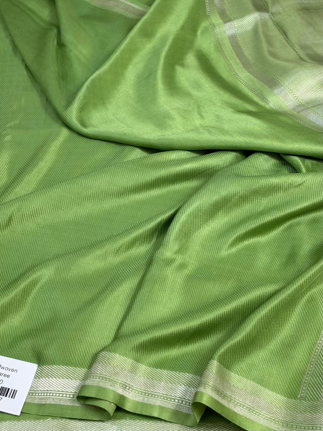 Green Handwoven Pure Banarasi Mashru Silk Saree