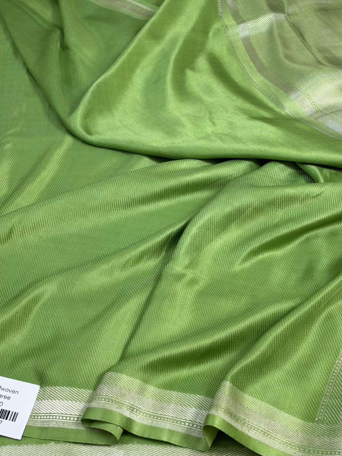 Green Handwoven Pure Banarasi Mashru Silk Saree