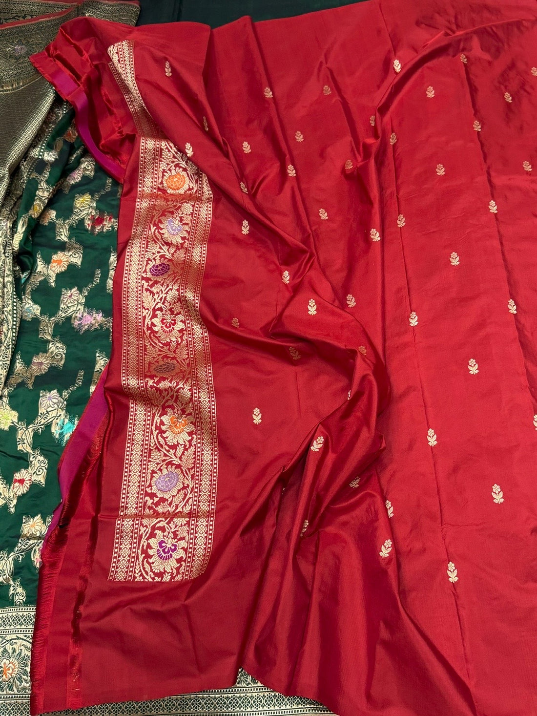 Bottle Green Handwoven Pure Banarasi Silk Saree