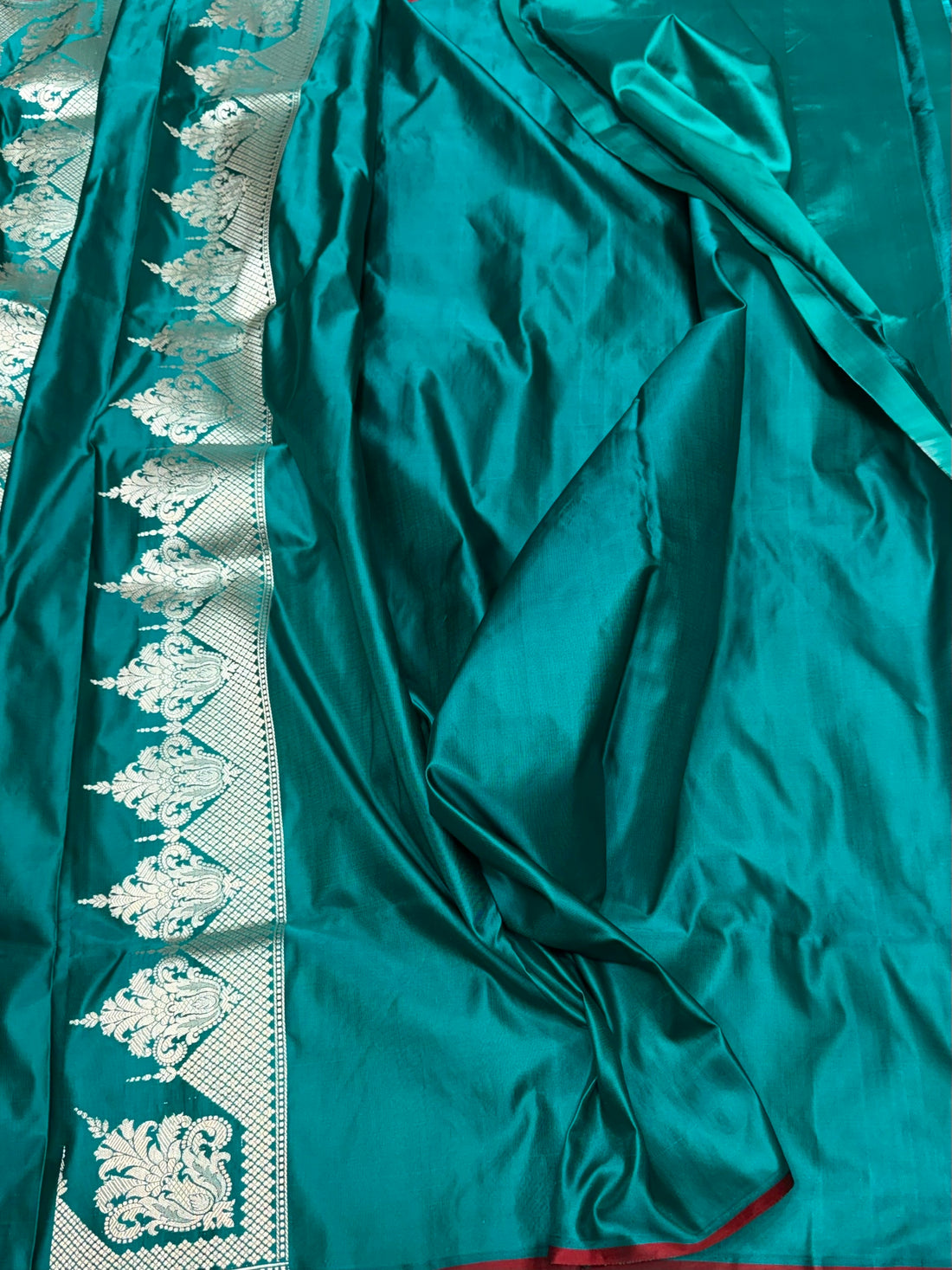 Teal Green Handwoven Pure Mashru Banarasi Satin Silk Saree – Kadwa Weave | Authentic Banaras Handloom