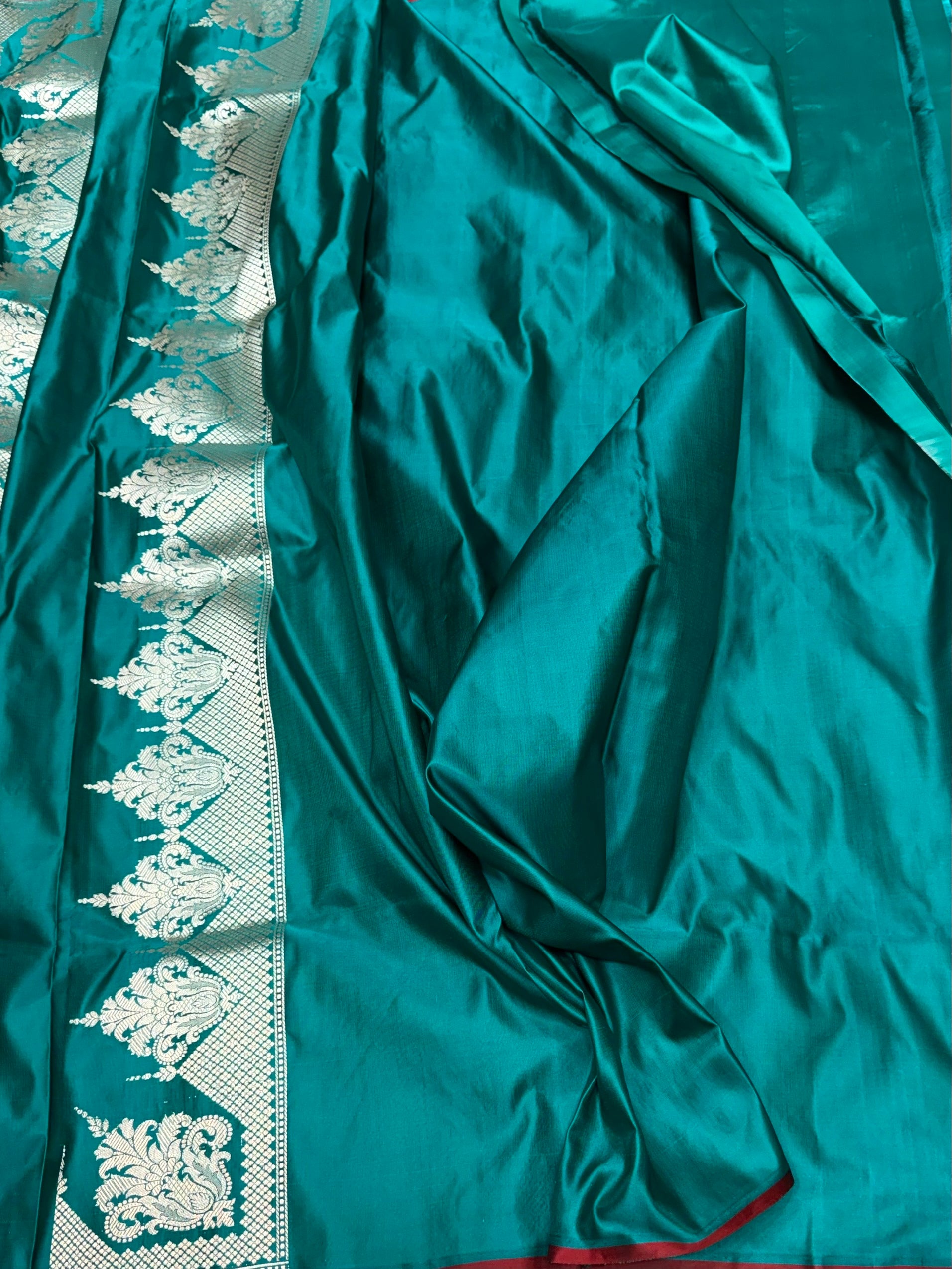 Teal Green Handwoven Pure Mashru Banarasi Satin Silk Saree – Kadwa Weave | Authentic Banaras Handloom