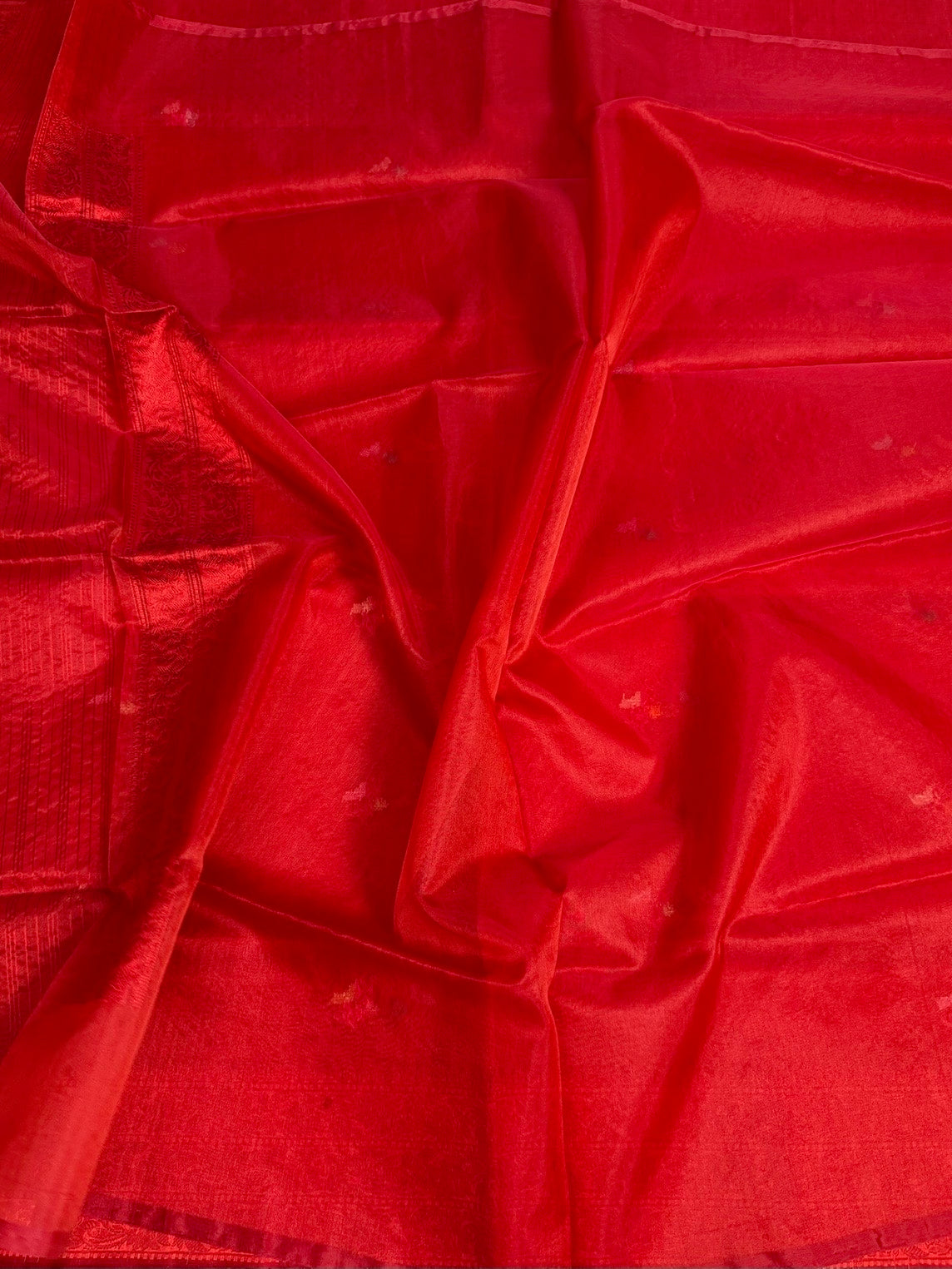 Red Handwoven Pure Organza Silk Saree
