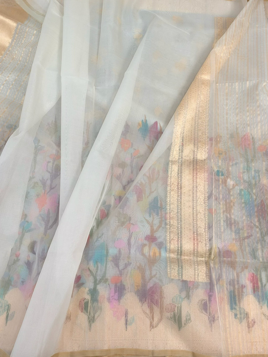 White Handwoven Pure Banarasi Kora Jamdani Silk Saree
