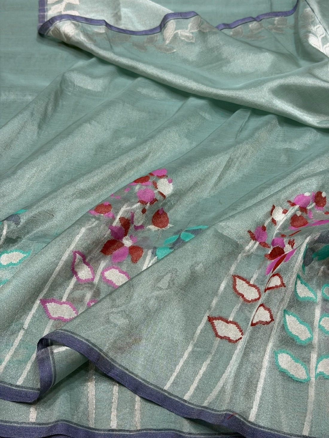 Soft Sea Green Handwoven Pure Banarasi Tissue Saree in Kadwa Weave | Pure Katan Tissue Silk