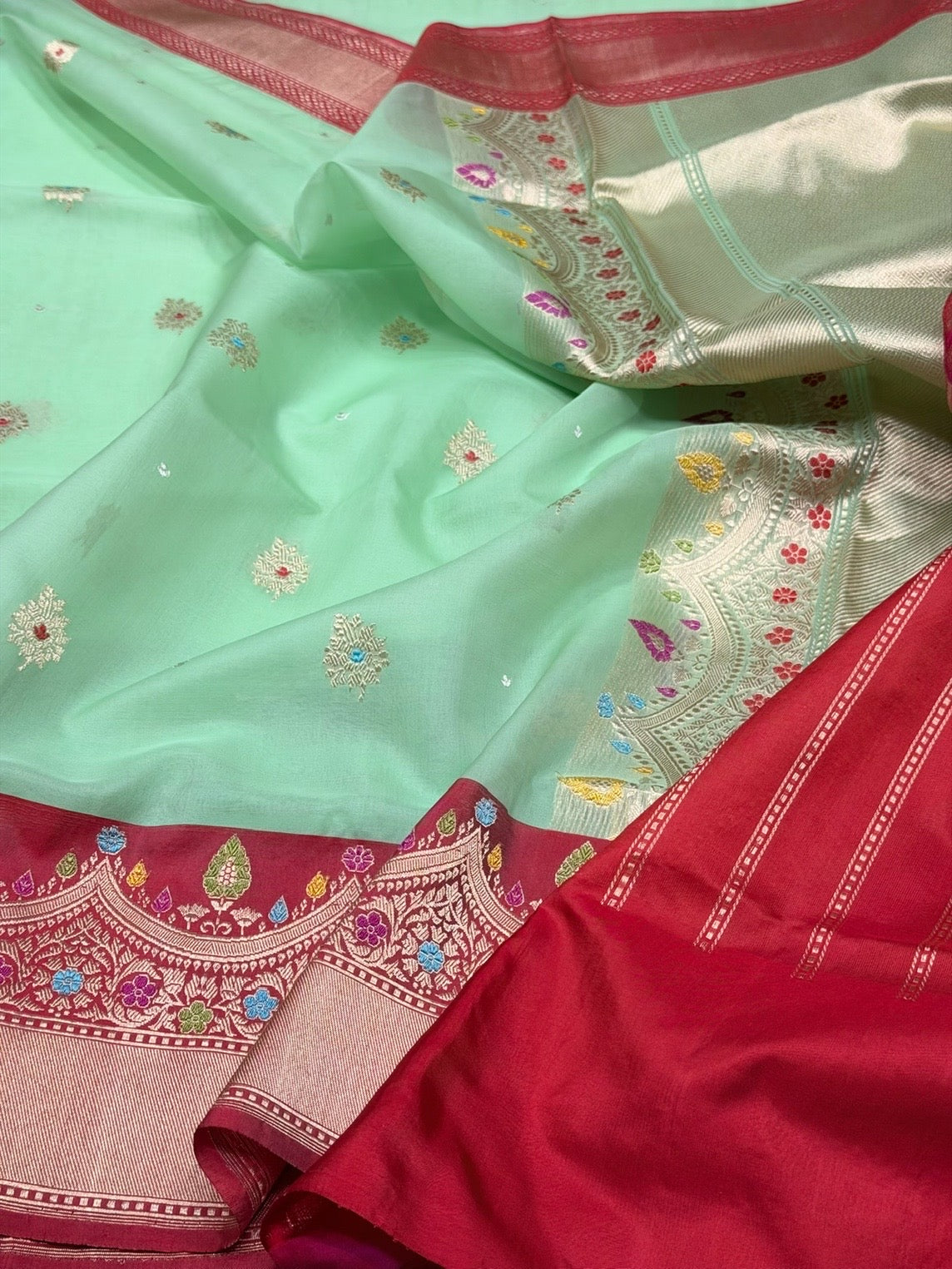 Sea Green Handwoven Pure Organza Silk Saree