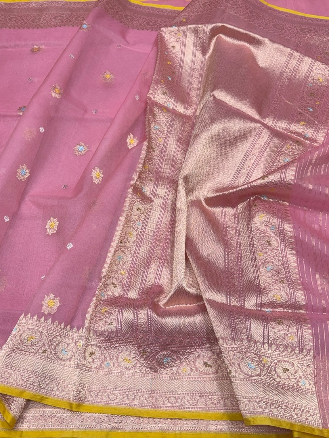 Gajiri Pink Handwoven Pure Organza Silk Saree