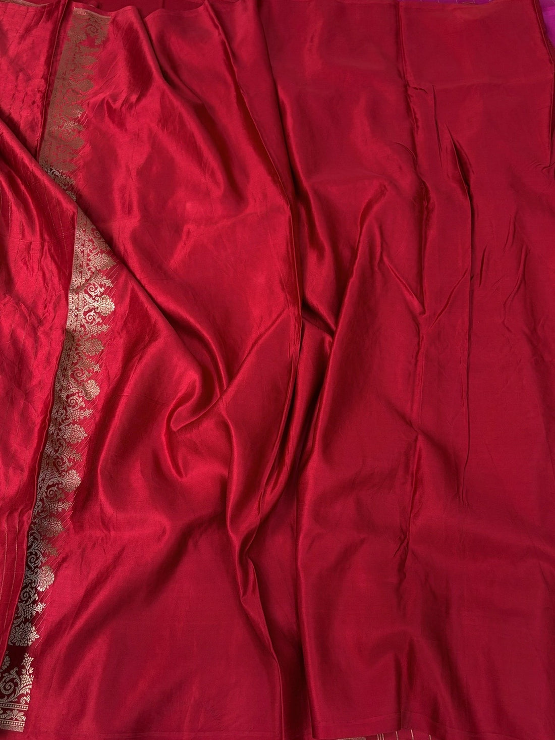 Red Handwoven Pure Banarasi Mashru Satin Silk Saree