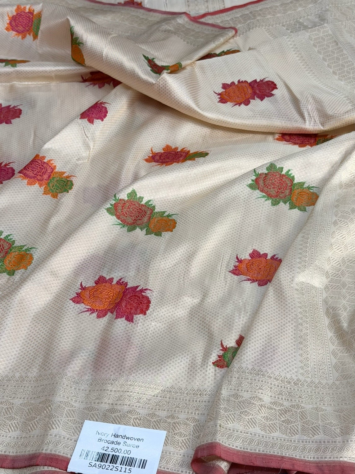 Ivory Handwoven Pure Banarasi Brocade Silk Saree