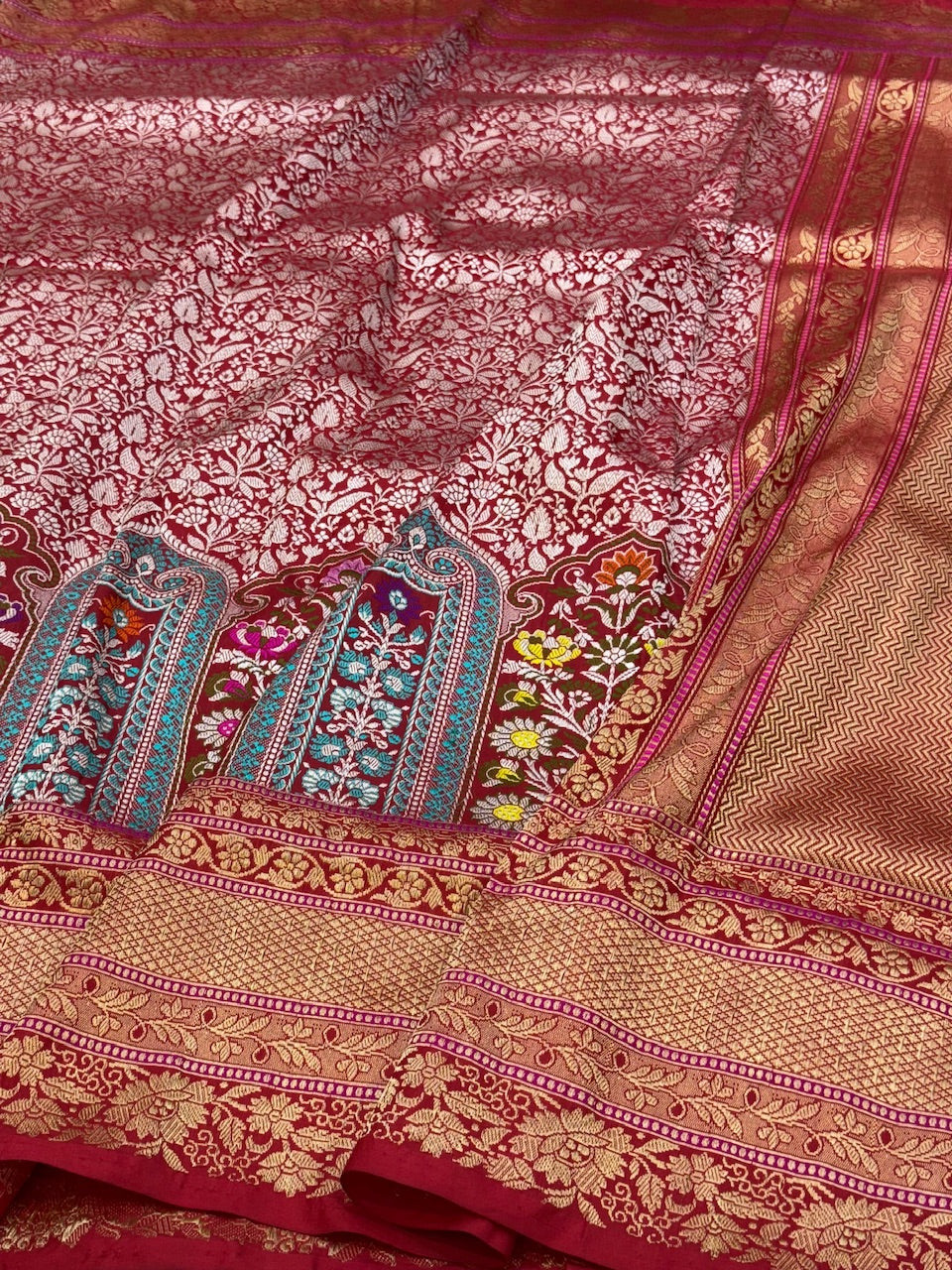 Handwoven Pure Banarasi Silk Saree