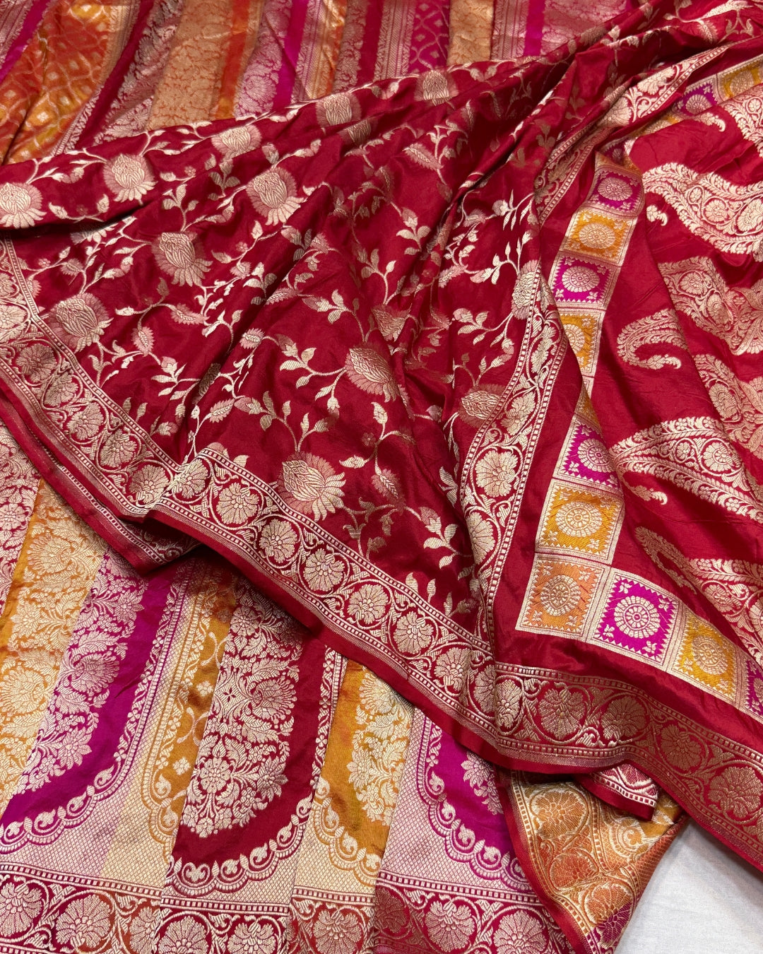 Red Banarasi Pure Rangkaat Silk Saree – Cutwork Weave in 100% Pure Katan Silk