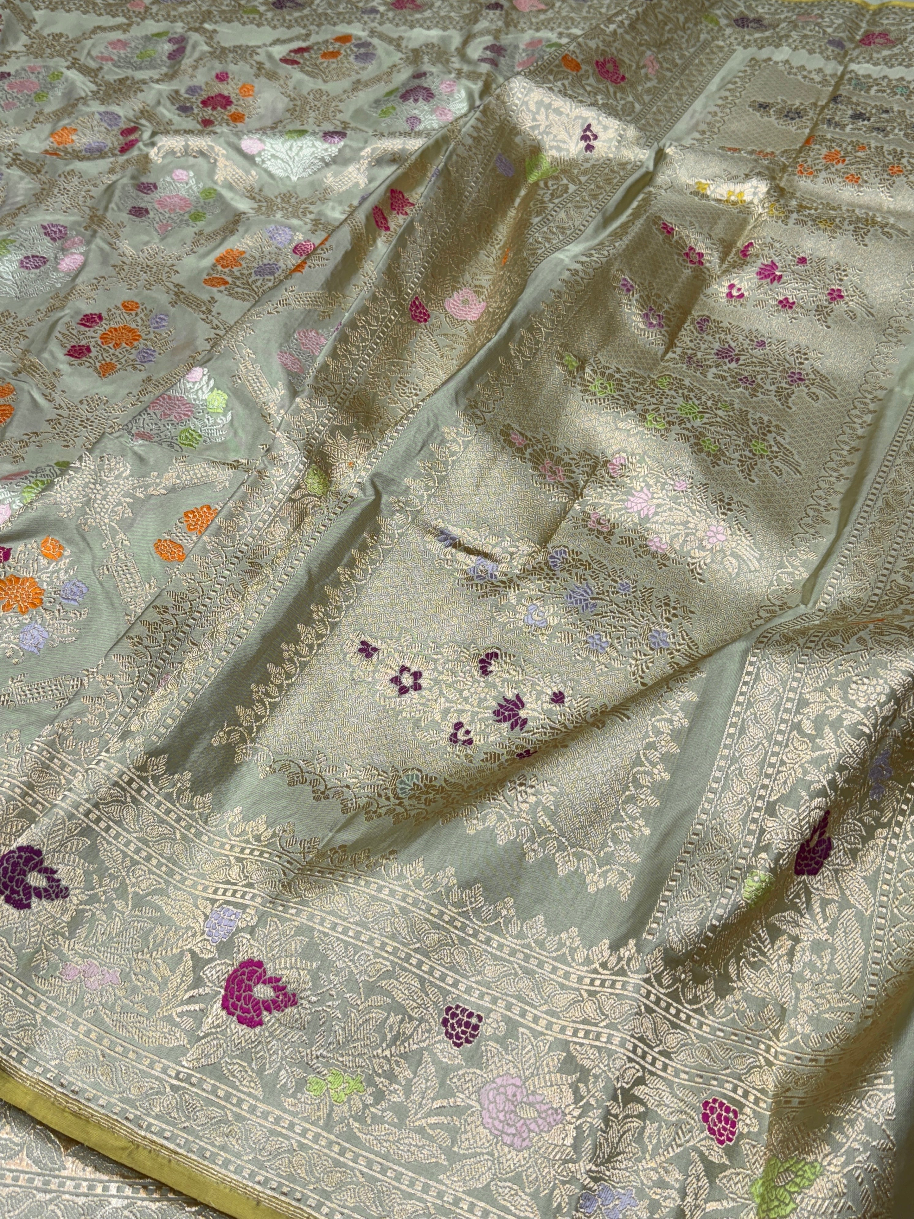 Handwoven Pure Banarasi Silk Saree