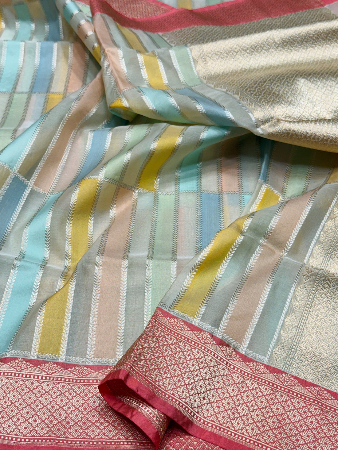 Peach Handwoven Rangkaat Pure Banarasi Organza Saree