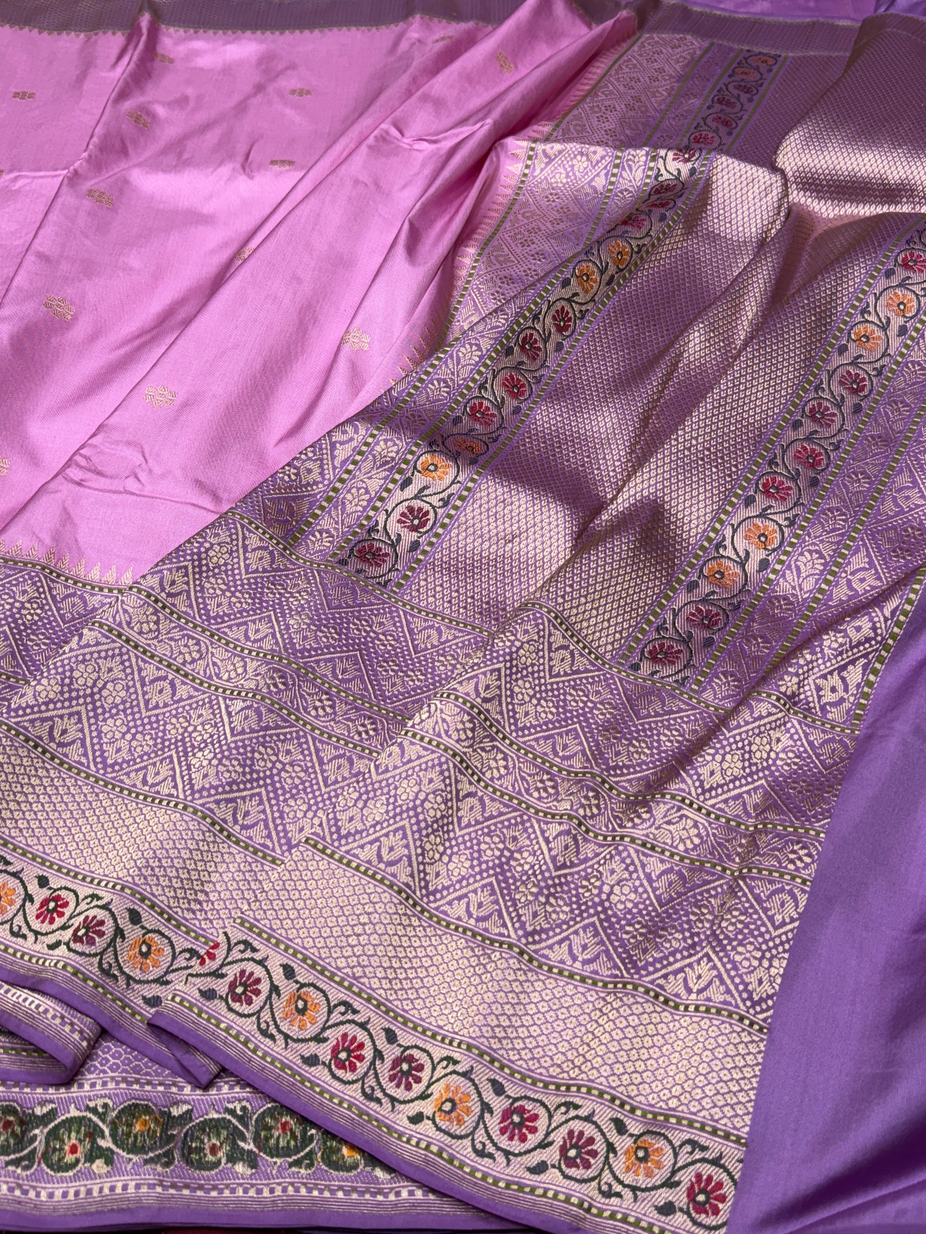 Handwoven Ektara Pure Banarasi Silk Saree