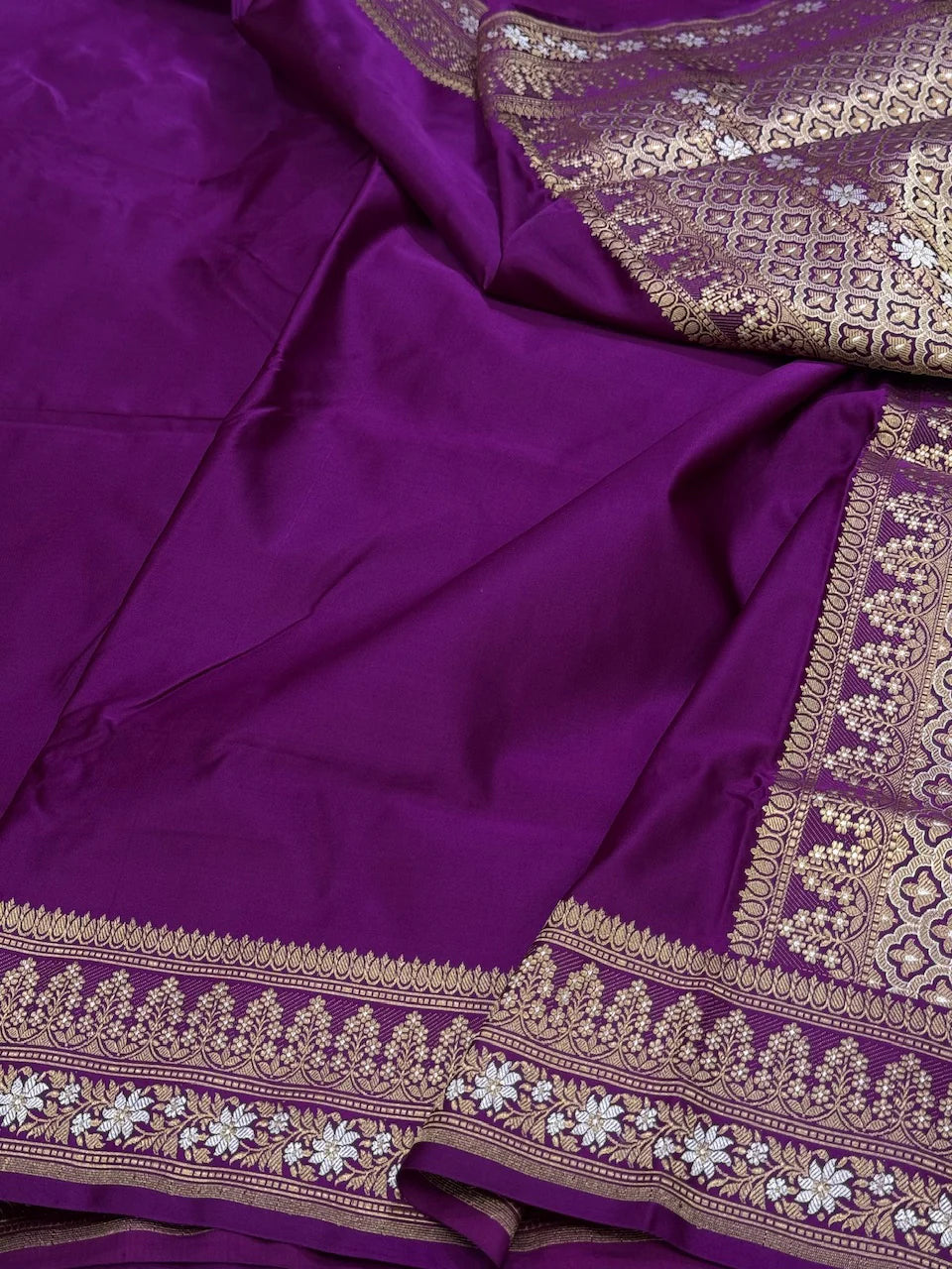 Magenta Pink Handwoven Banarasi Pure Mashru Satin Silk Saree